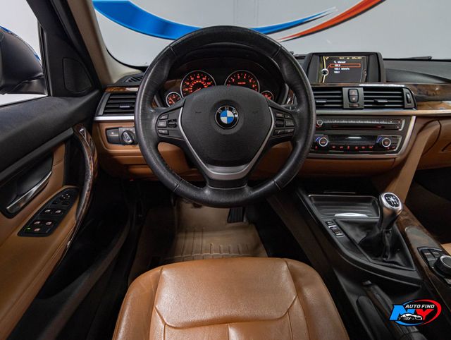 2014 BMW 3 Series 335i, AWD, 6-SPD MANUAL, PREMIUM PKG, 18" WHEELS, LUXURY LINE - 23002944 - 12