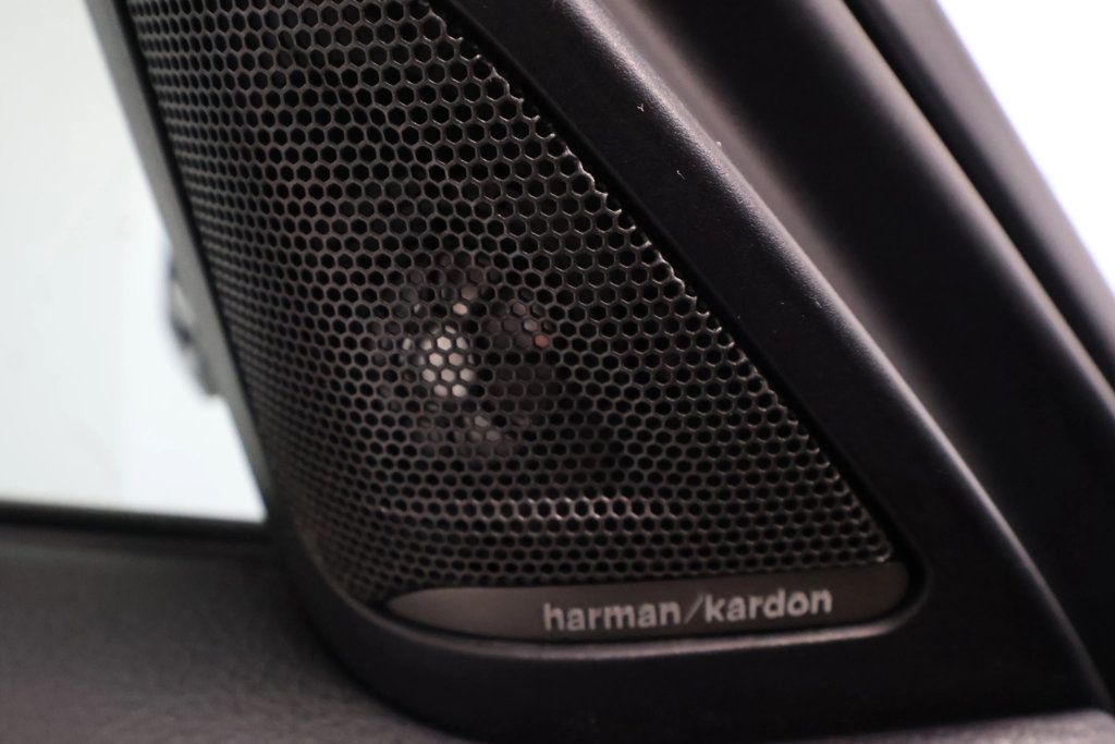 2014 BMW 3 Series 335i SEDAN, 18" WHEELS, HK SOUND, BLUETOOTH, DUAL EXHAUST!!! - 22906719 - 15