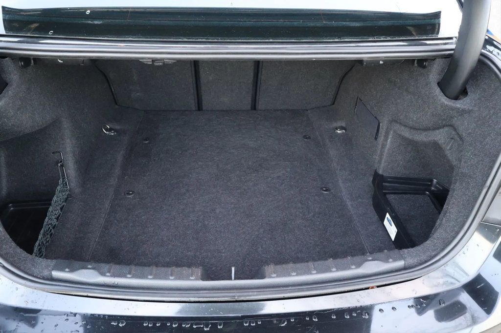 2014 BMW 3 Series 335i SEDAN, 18" WHEELS, HK SOUND, BLUETOOTH, DUAL EXHAUST!!! - 22906719 - 8