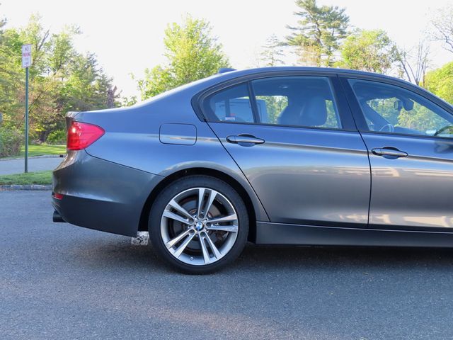 2014 BMW 3 Series 335i xDrive - 23022970 - 17