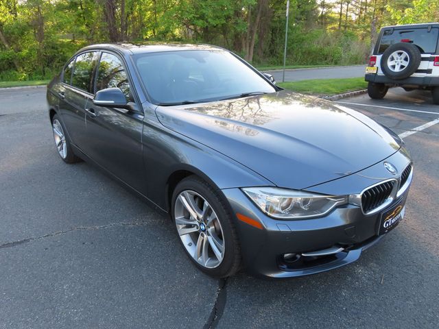 2014 BMW 3 Series 335i xDrive - 23022970 - 19