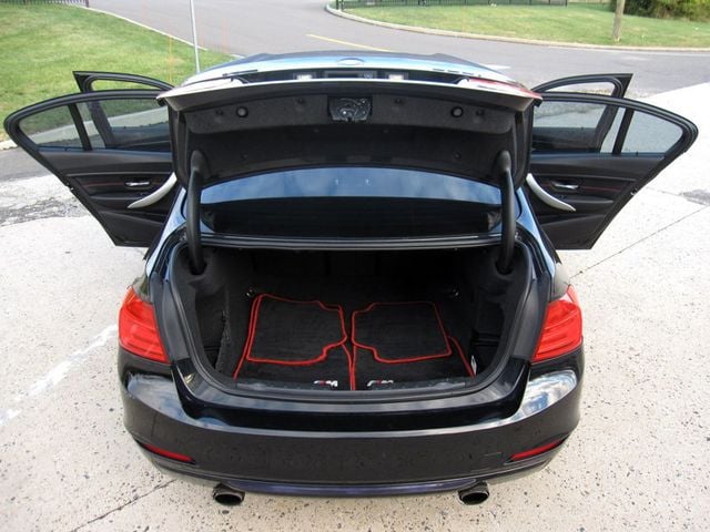 2014 BMW 3 Series 335i xDrive - 22933923 - 31