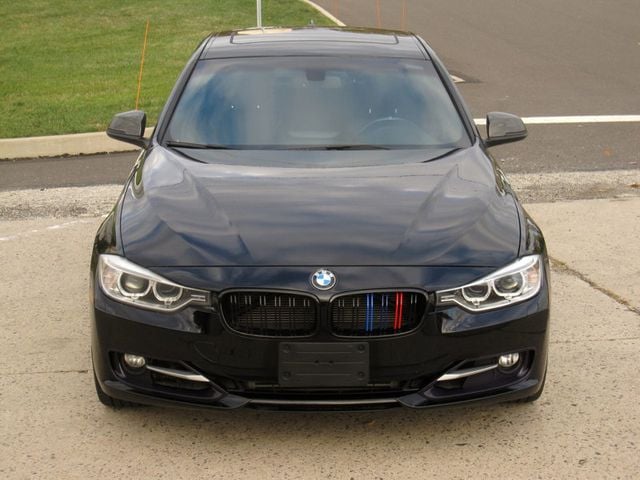 2014 BMW 3 Series 335i xDrive - 22933923 - 4