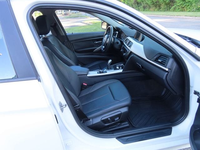 2014 BMW 3 Series Sports  328i xDrive - 23035151 - 24