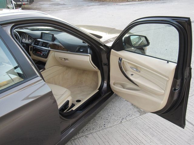 2014 BMW 3 Series Sports  328i xDrive - 23011005 - 21