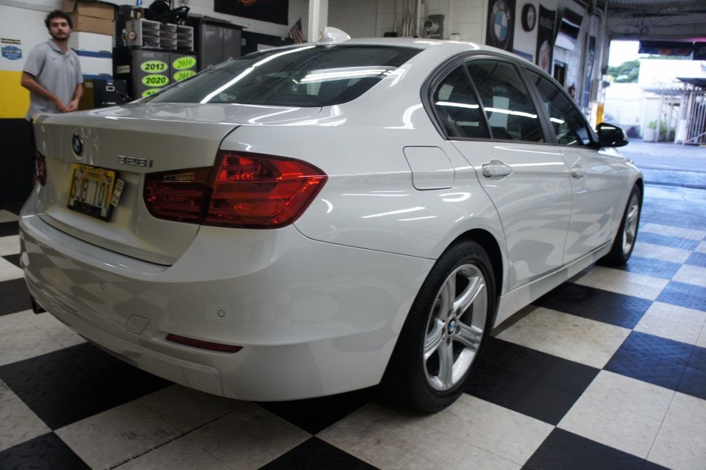 2014 BMW 3 Series Ultra Low Mileage - 22597416 - 30