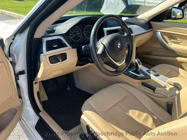 2014 BMW 3 Series Gran Turismo 328i xDrive Gran Turismo - 23065459 - 4