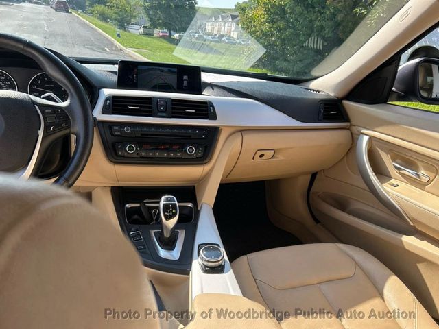 2014 BMW 3 Series Gran Turismo 328i xDrive Gran Turismo - 23065459 - 5