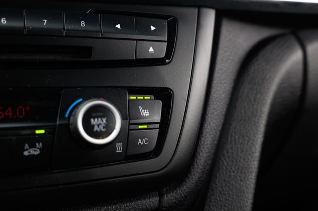 2014 BMW 4 Series 428i xDrive - 22952826 - 39