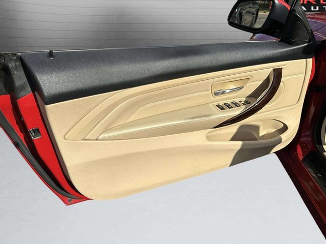 2014 BMW 4 Series 428i xDrive AWD 2dr Convertible SULEV - 22929892 - 21