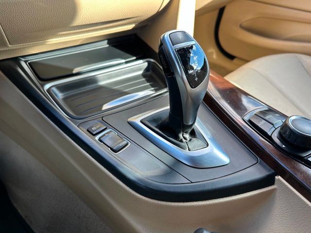 2014 BMW 4 Series 428i xDrive AWD 2dr Convertible SULEV - 22929892 - 46