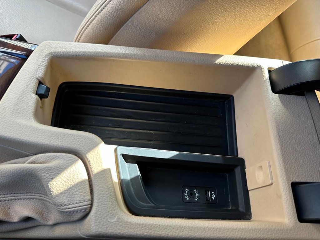 2014 BMW 4 Series 428i xDrive AWD 2dr Convertible SULEV - 22929892 - 52