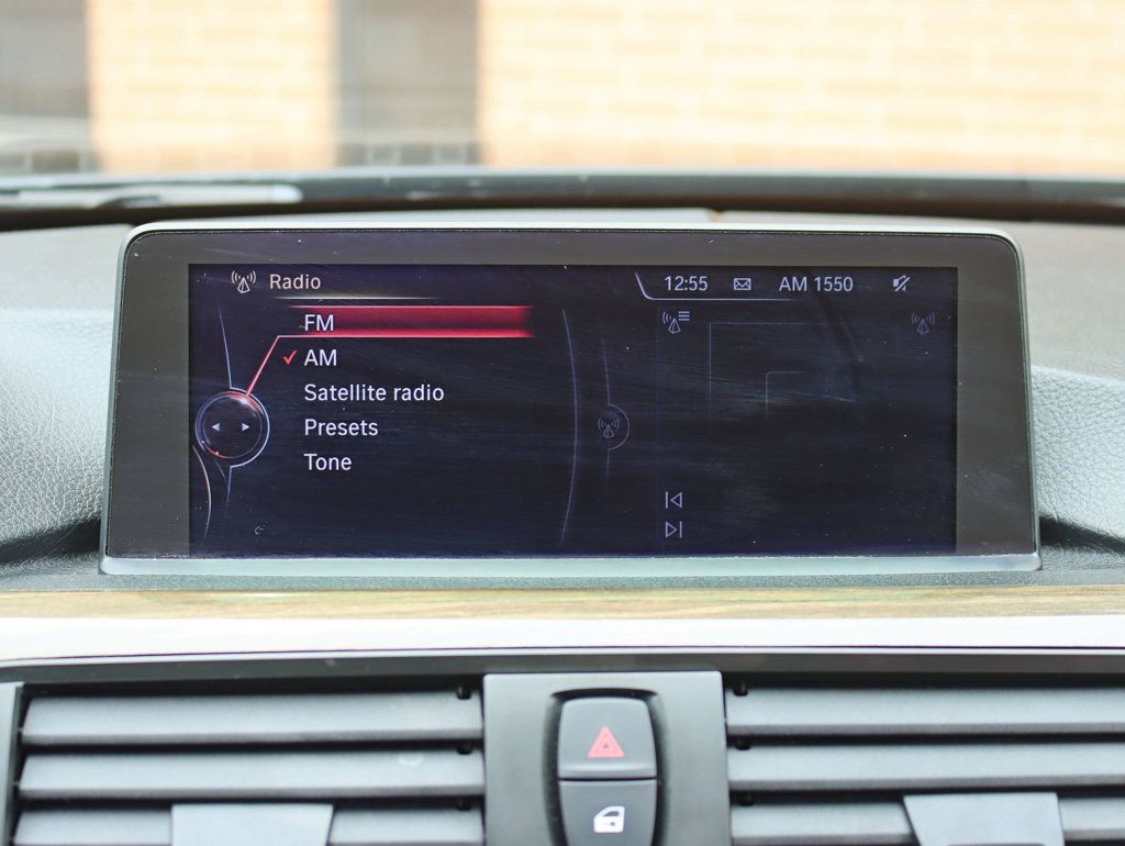 2014 BMW 4 Series 435i xDrive Premium / M Sport / Cold Weather / Navigation - 23073488 - 16