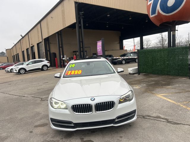 2014 BMW 5 Series 528i - 22981136 - 1