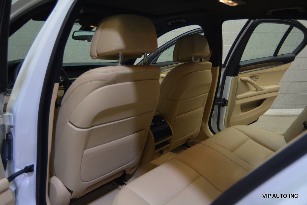 2014 BMW 5 Series 528i - 23072134 - 22