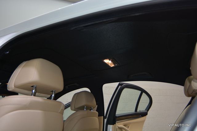 2014 BMW 5 Series 528i - 23072134 - 25