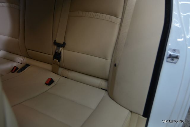 2014 BMW 5 Series 528i - 23072134 - 28