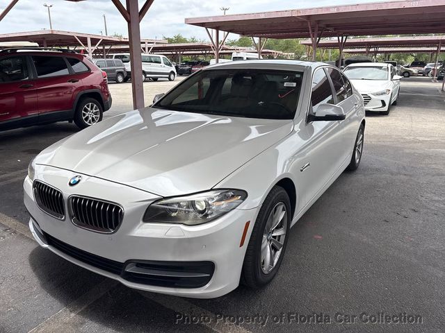 2014 BMW 5 Series 528i Sedan  - 23038398 - 0