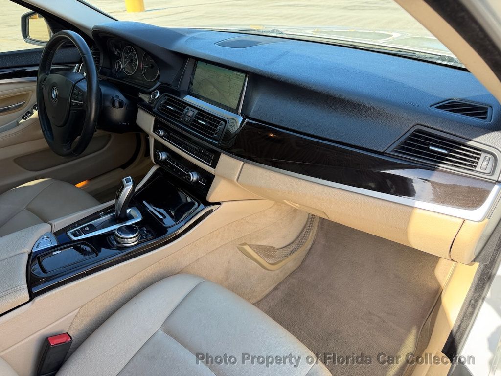 2014 BMW 5 Series 528i Sedan  - 23038398 - 29