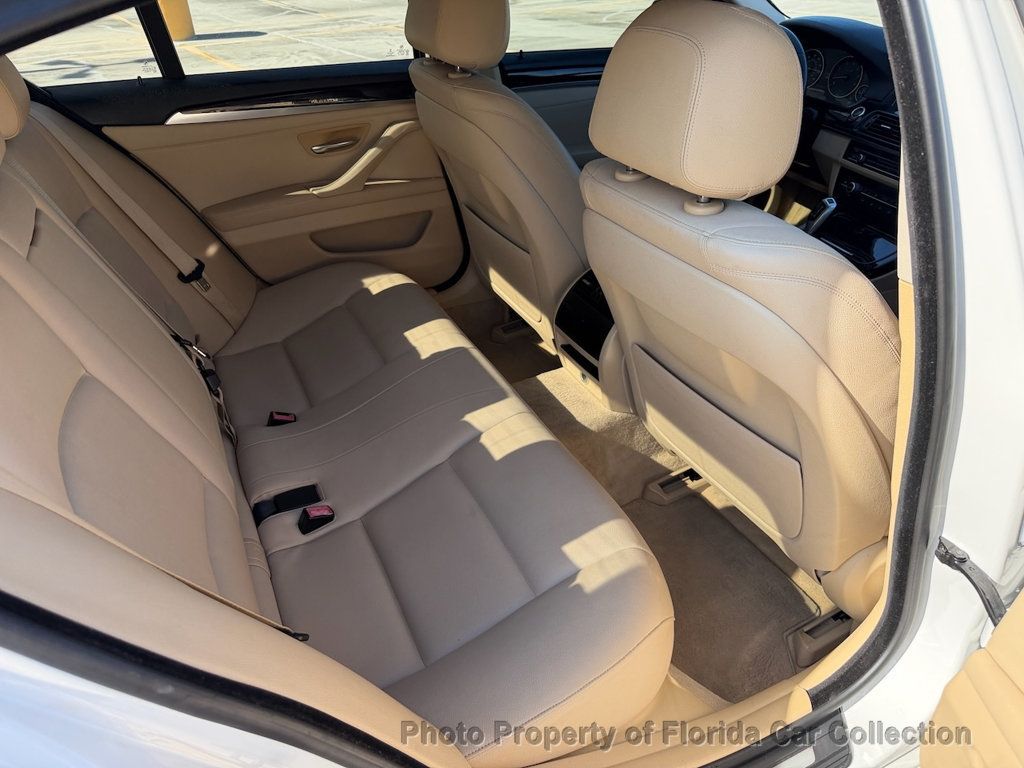 2014 BMW 5 Series 528i Sedan  - 23038398 - 34