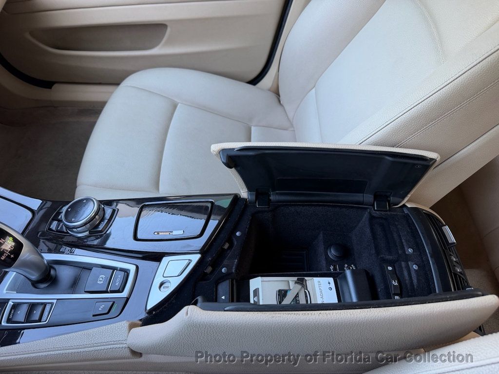 2014 BMW 5 Series 528i Sedan  - 23038398 - 41