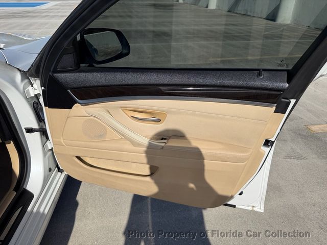 2014 BMW 5 Series 528i Sedan  - 23038398 - 47