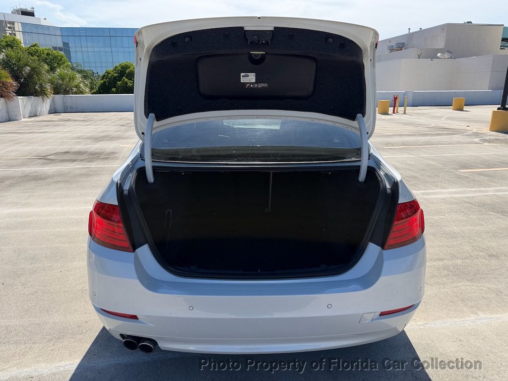 2014 BMW 5 Series 528i Sedan  - 23038398 - 54