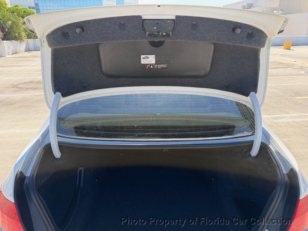 2014 BMW 5 Series 528i Sedan  - 23038398 - 55
