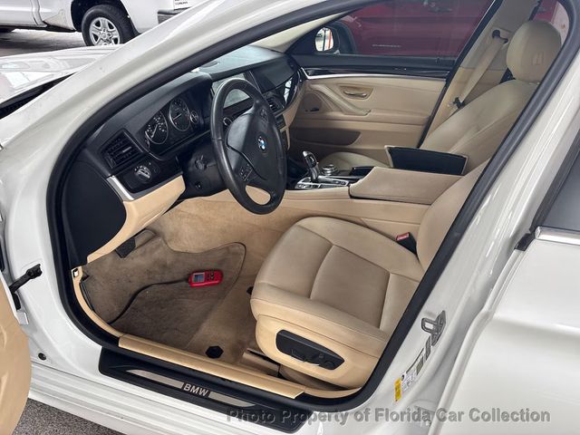 2014 BMW 5 Series 528i Sedan  - 23038398 - 8