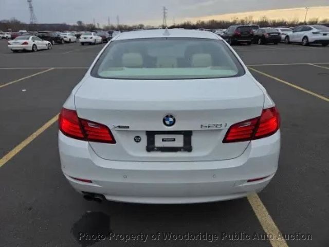 2014 BMW 5 Series 528i xDrive - 23003266 - 5