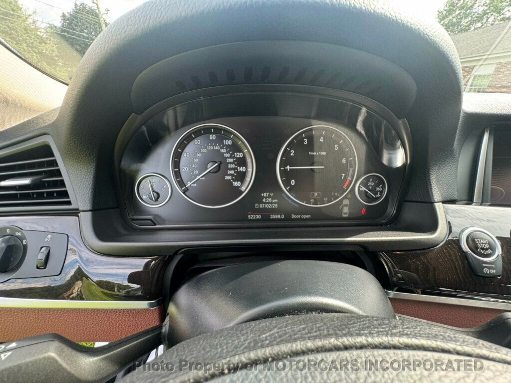 2014 BMW 5 Series 528i xDrive - 22882300 - 12