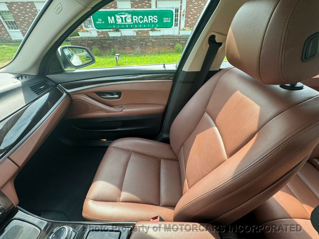 2014 BMW 5 Series 528i xDrive - 22882300 - 17