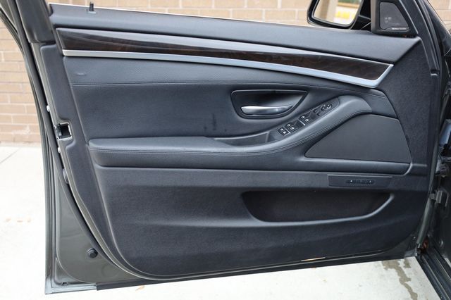 2014 BMW 5 Series 535i - 22980128 - 11