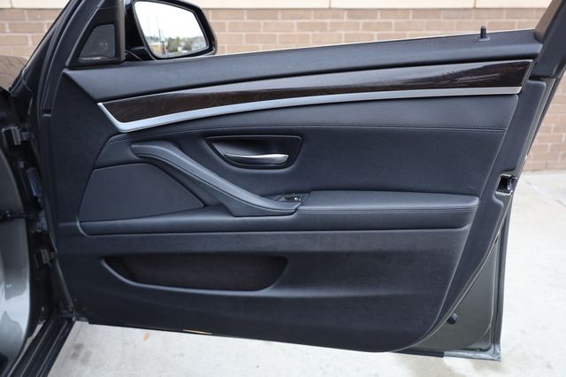 2014 BMW 5 Series 535i - 22980128 - 24