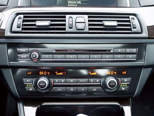 2014 BMW 5 Series 535i Awd xDrive Cold Premium Drivers Assistance Pkg - 22961385 - 19