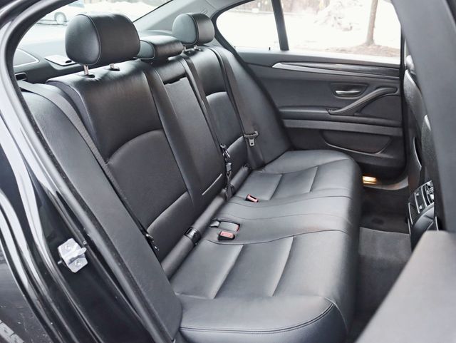 2014 BMW 5 Series 535i Awd xDrive Cold Premium Drivers Assistance Pkg - 22961385 - 25