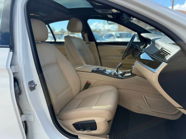 2014 BMW 5 Series 535i - M Sport - 22970411 - 10