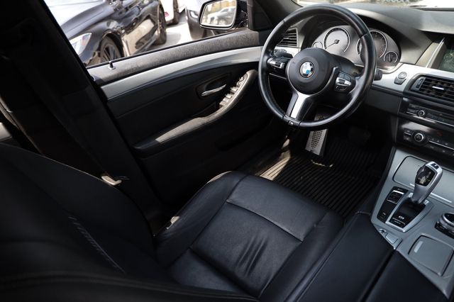 2014 BMW 5 Series 535i - M Sport - 23054841 - 21