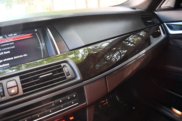 2014 BMW 5 Series 535i xDrive - 23025748 - 12