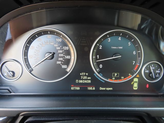 2014 BMW 5 Series 535i xDrive - 23059127 - 12