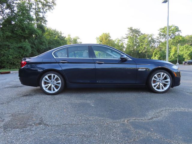 2014 BMW 5 Series 535i xDrive - 23059127 - 19