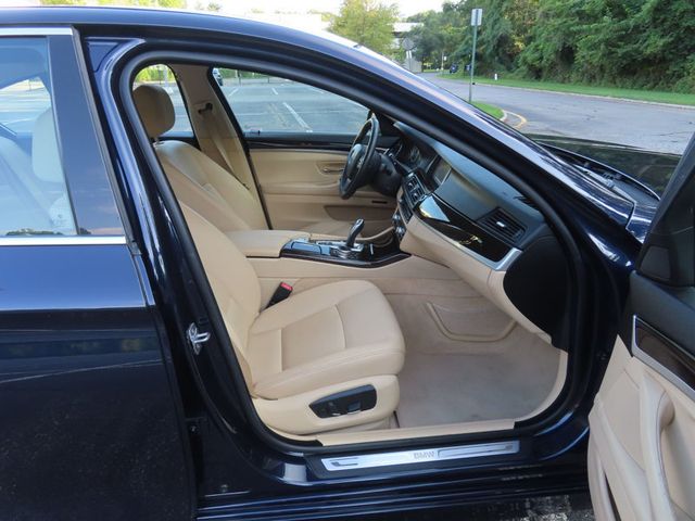 2014 BMW 5 Series 535i xDrive - 23059127 - 27