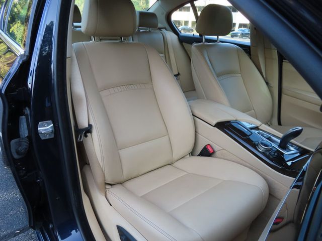 2014 BMW 5 Series 535i xDrive - 23059127 - 28