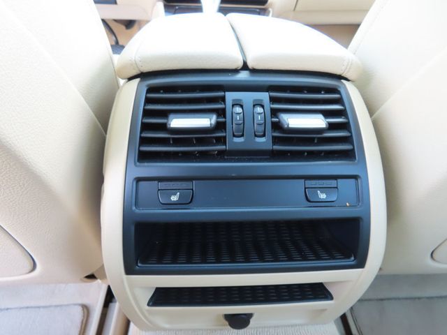 2014 BMW 5 Series 535i xDrive - 23059127 - 38
