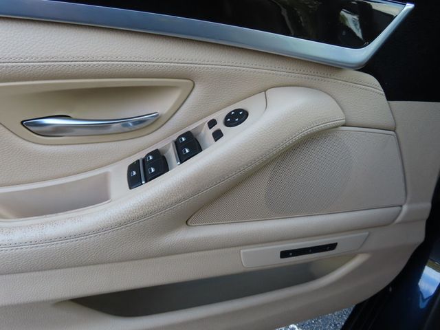 2014 BMW 5 Series 535i xDrive - 23059127 - 43