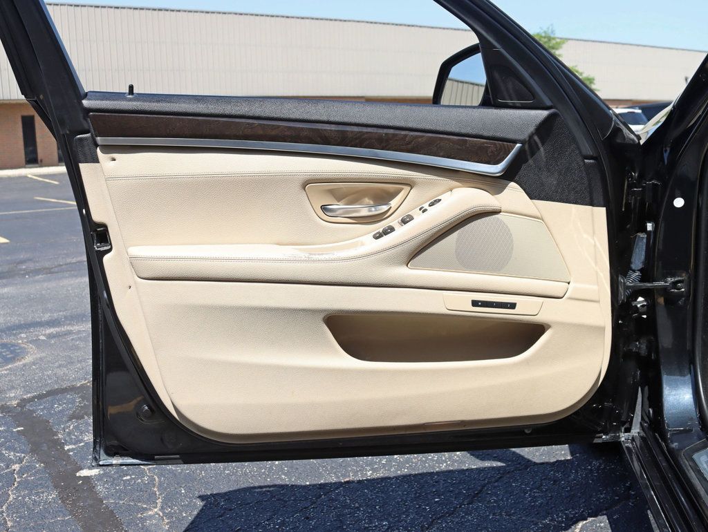 2014 BMW 5 Series 535i xDrive - 22887202 - 27
