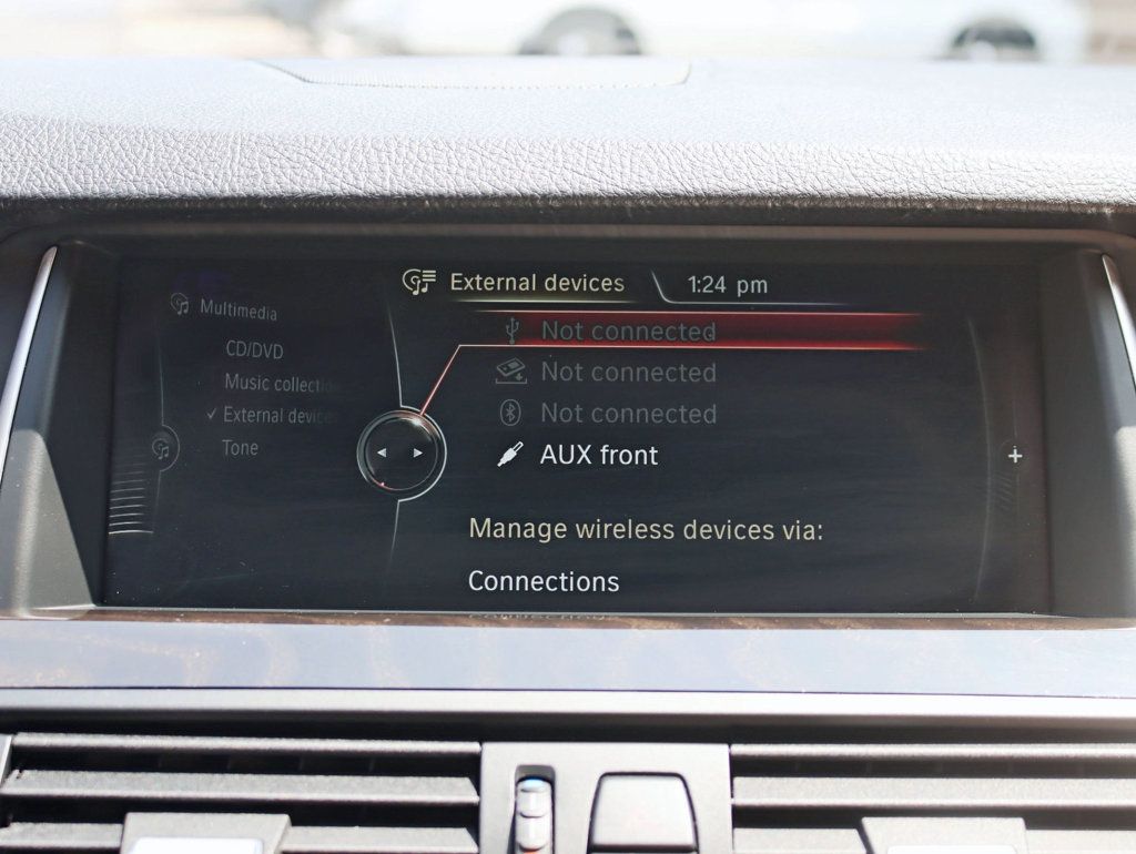2014 BMW 5 Series 535i xDrive - 22888782 - 16