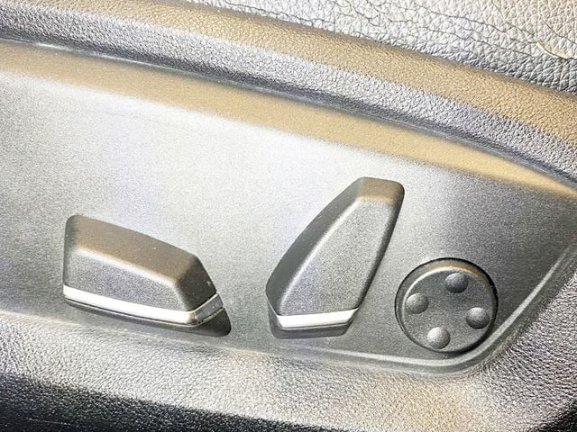 2014 BMW 5 Series 535i xDrive - 22797968 - 20