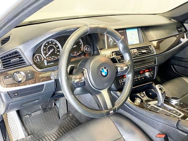 2014 BMW 5 Series 535i xDrive - 22797968 - 21