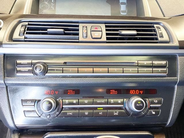 2014 BMW 5 Series 535i xDrive - 22797968 - 33